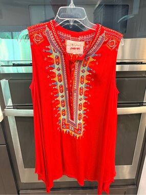 Johnny Was Red Sleeveless Embroidered Tunic with Multicolor Placket - Med